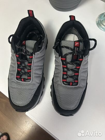 Кроссовки женские 38 размер