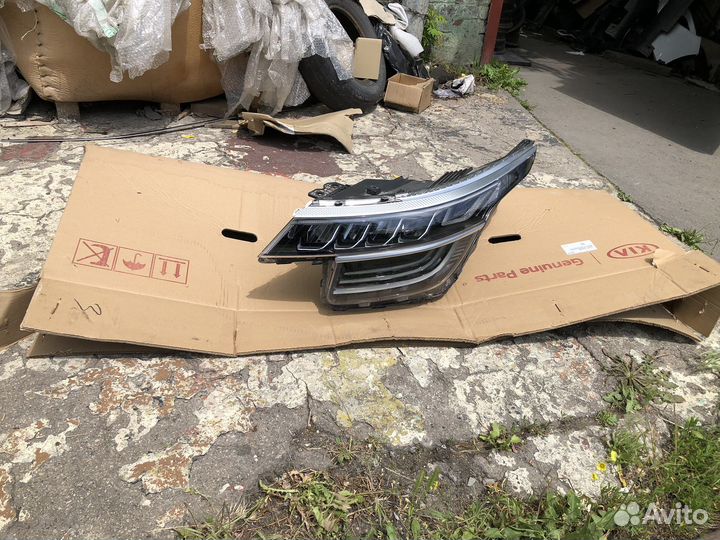 Левая фара Kia Seltos 2019-2023 Led