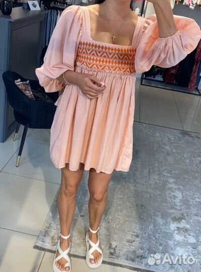 Летнее платье короткое