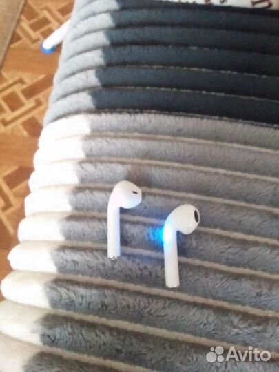 Беспроводные наушники