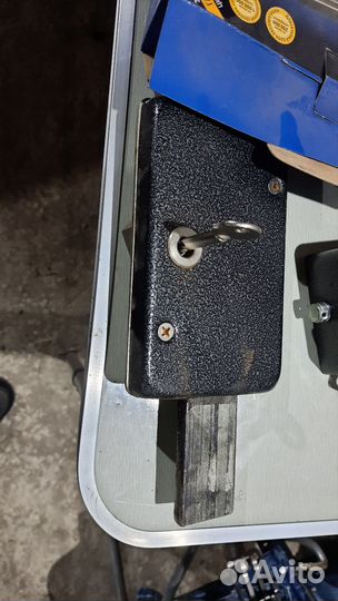 Замок гаражный навесной