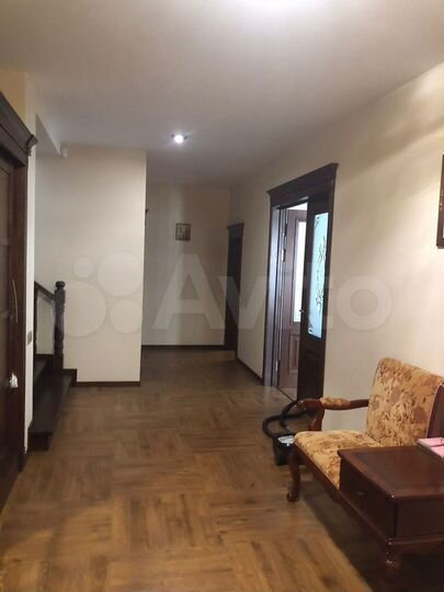 Дом 288,4 м² на участке 12 сот.