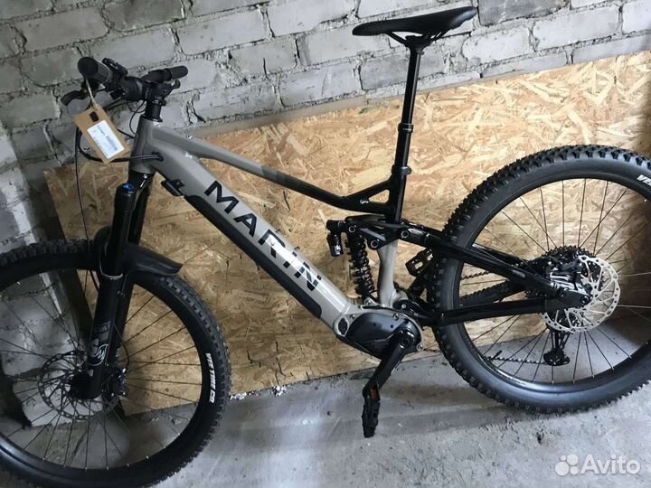 Новые электровелосипеды Giant Scott Cube Trek