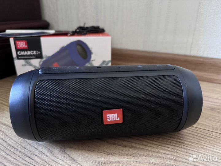 Беспроводная колонка JBL Charge 2+