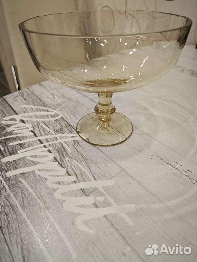 Ваза для фруктов жёлтое стекло, СССР