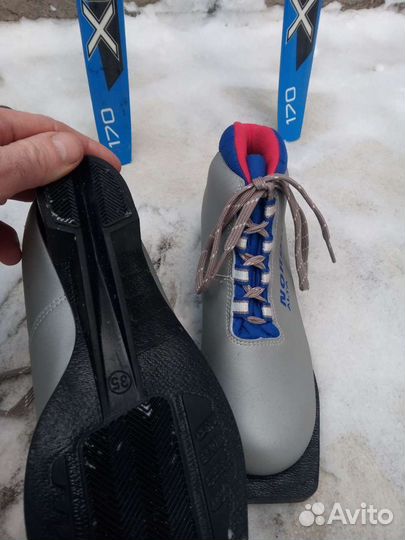 Ботинки.лыжные