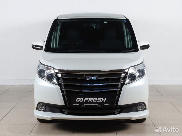 Toyota Noah 2 CVT, 2014, 130 508 км