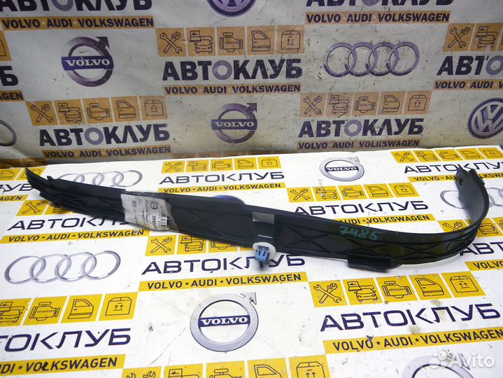 Накладка порога прав Вольво S60-2 V60