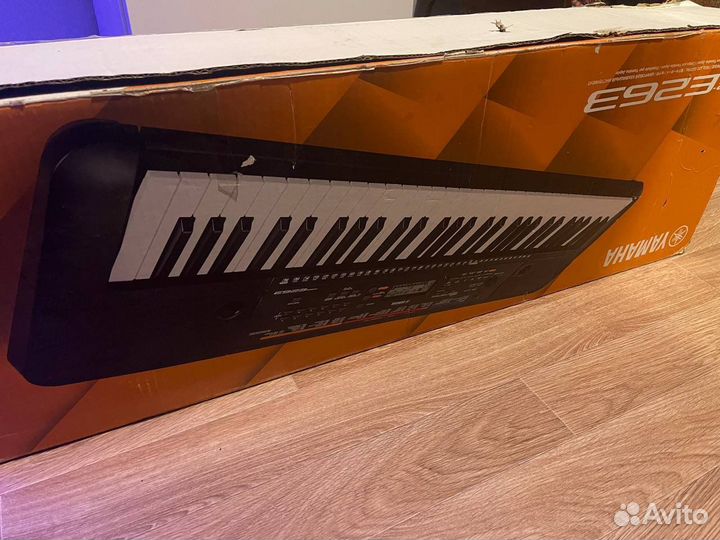 Синтезатор Yamaha PSR E263