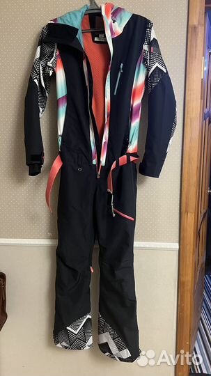 Горнолыжный комбинезон женский