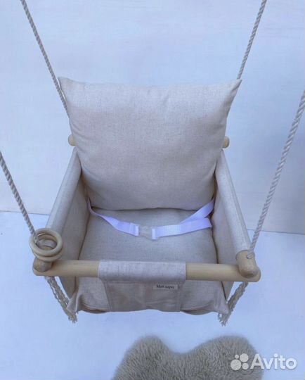 Детская качель подвесная
