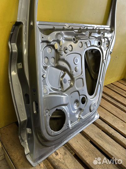 Дверь задняя правая дефекты Шкода Кодиак