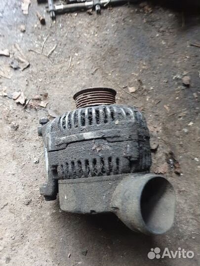 Генератор audi A6/100 C4