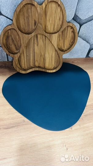 Салфетница и подушки на стулья