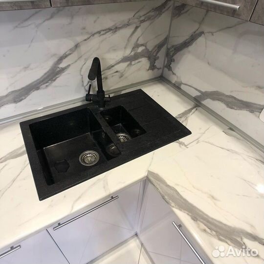 Кухни на заказ (Кухонный гарнитур новый