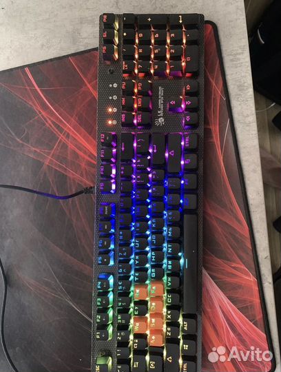 Игровые мышка и клавиатура bloody