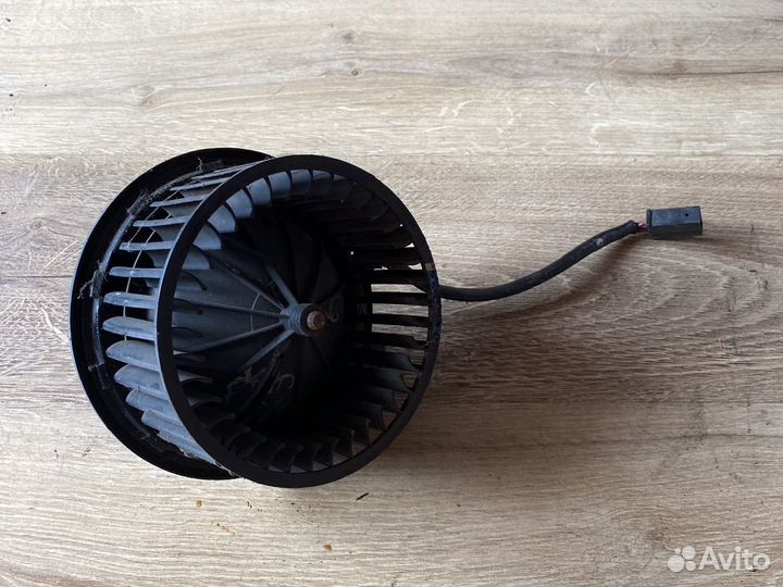 Volkswagen t4 моторчик отопителя салона