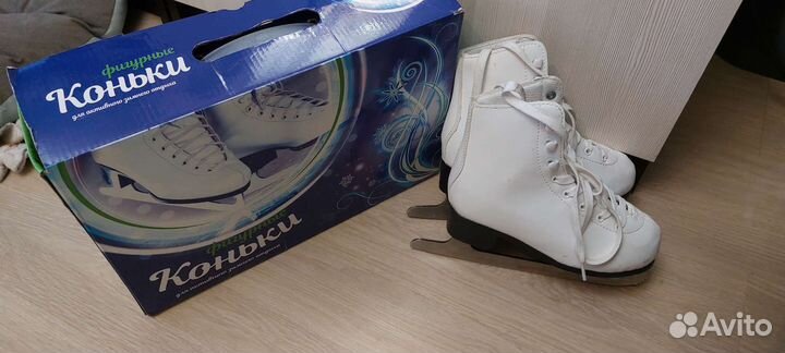 Коньки фигурные