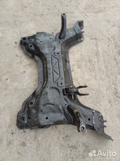 Подрамник передний Peugeot 308 1.6 2008