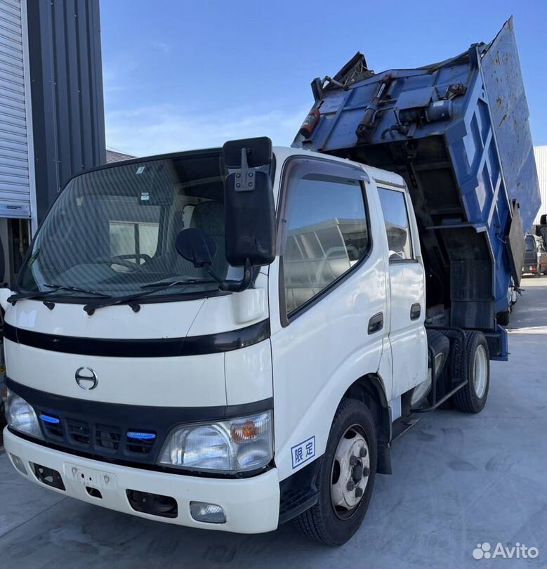 Hino 300 (Dutro), 2009