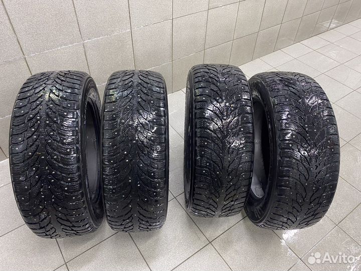 Nokian Tyres Hakkapeliitta 9 SUV 235/60 R18 107T