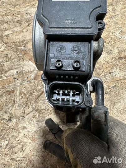 Дросильная заслонка Hyundai IX55