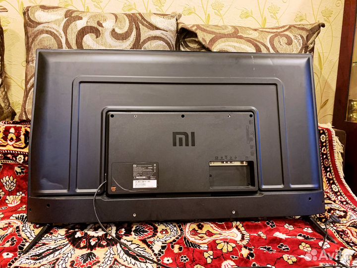 Смарт телевизор 4K 43