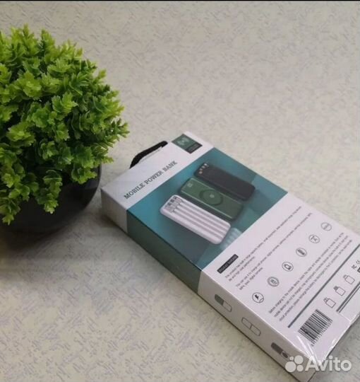 Повербанк с беспроводной зарядкой 20000h