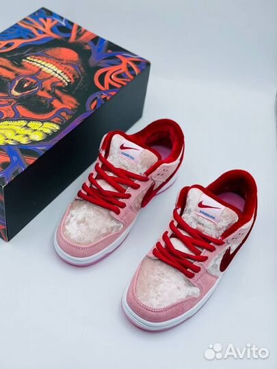 Кроссовки Nike SB Dunk Low