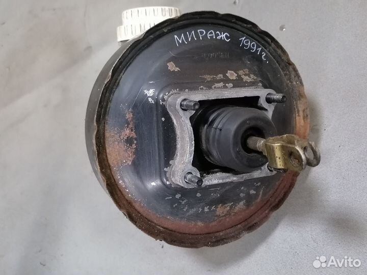 Вакуум и главный тормозной Mitsubishi Mirage 1991