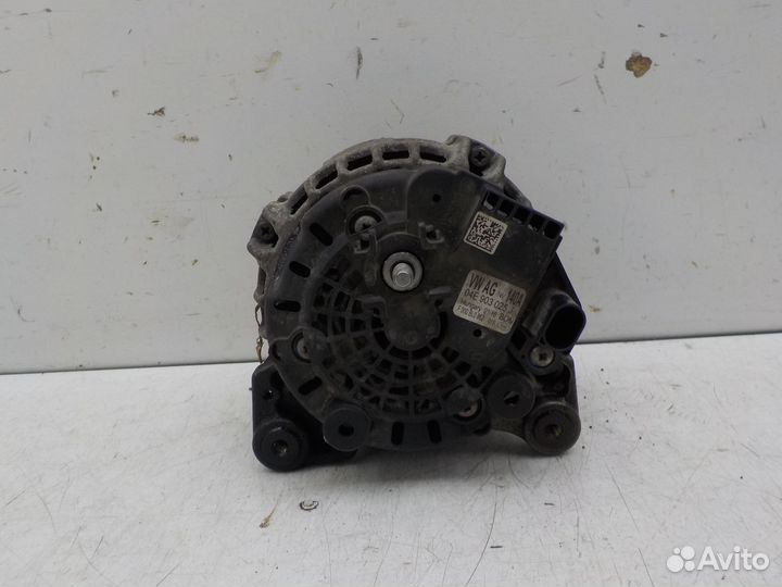 Б/У Б/У Генератор Volkswagen Jetta 2014- 04E903