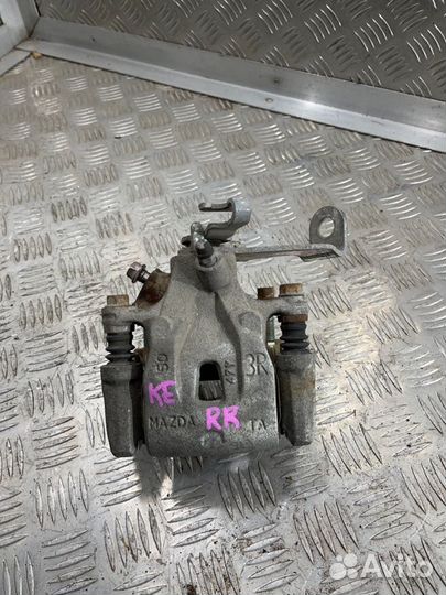 Суппорт задний правый Mazda Cx-5 KE