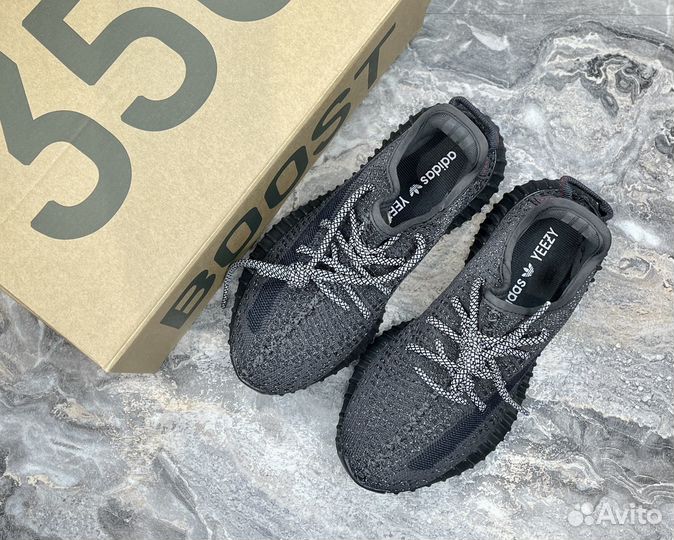 Кроссовки Adidas Yeezy Boost 350