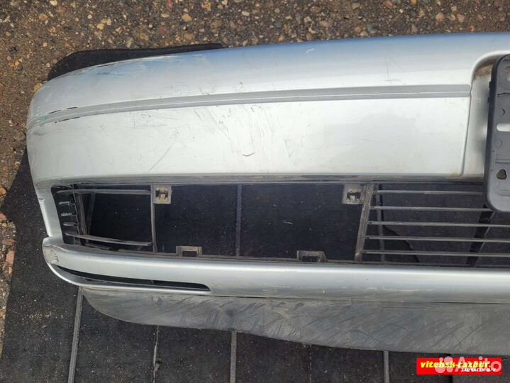 Бампер передний 09147430 Opel Omega B 0