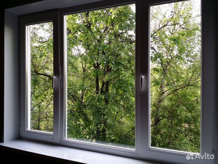 Пластиковые окна и балкон