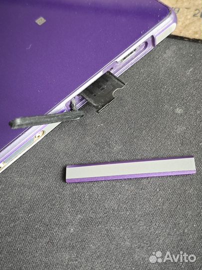 Sony Xperia Z1, 2/16 ГБ