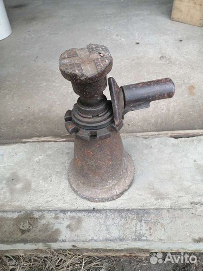 Винтовой домкрат СССР