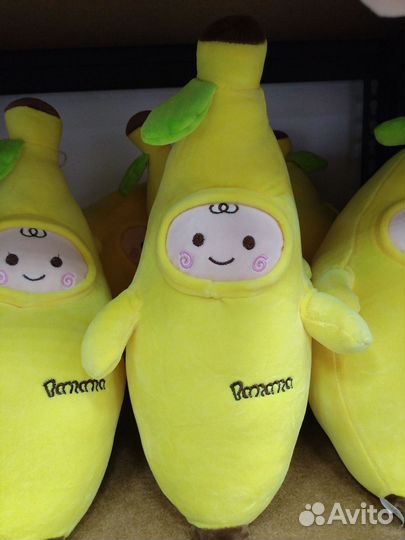 Плюшевый банан