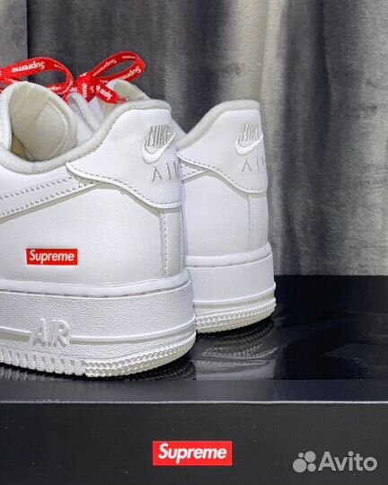 Кроссовки Nike Air Force 1 Supreme