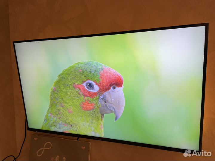 Телевизор 4К smart tv panasonic 40как новый