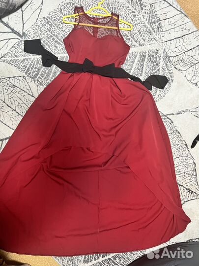 Вечернее платье