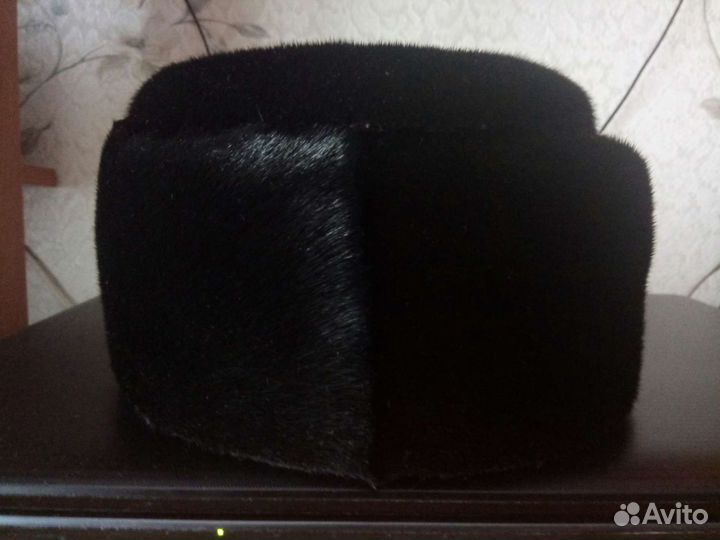 Меховая мужская шапка-кепи