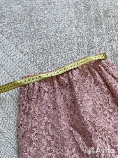 Костюм с юбкой S