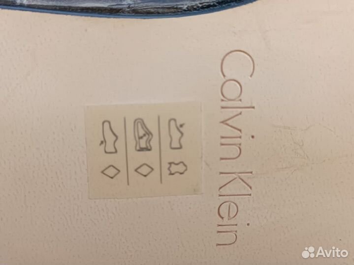 Calvin Klein. Оригинал. 36 разм. Кожа. Новые