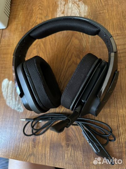 Беспроводные наушники logitech G933