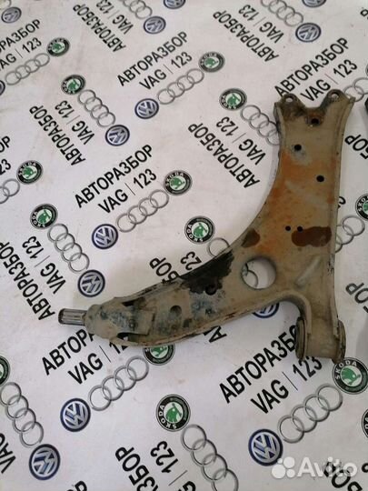 Рычаг передний Фольксваген Гольф 5