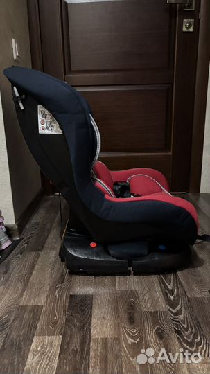 Автомобильное детское кресло