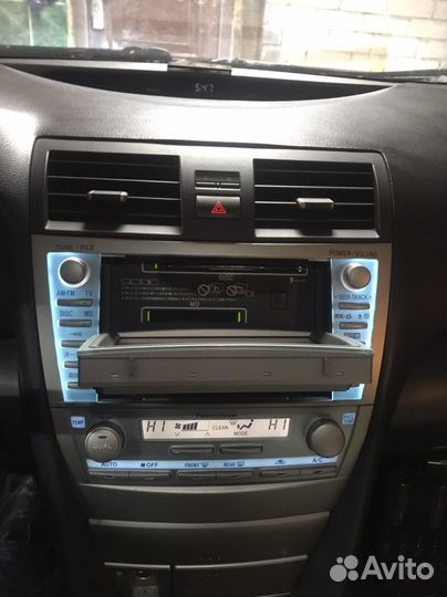 Продам штатную японская магнитола на Камри 40