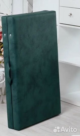Кушетка косметологическая