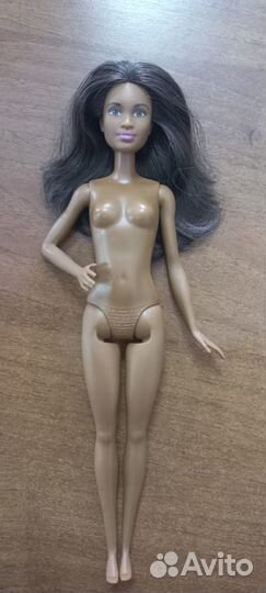 Кукла бренда Барби темнокожая